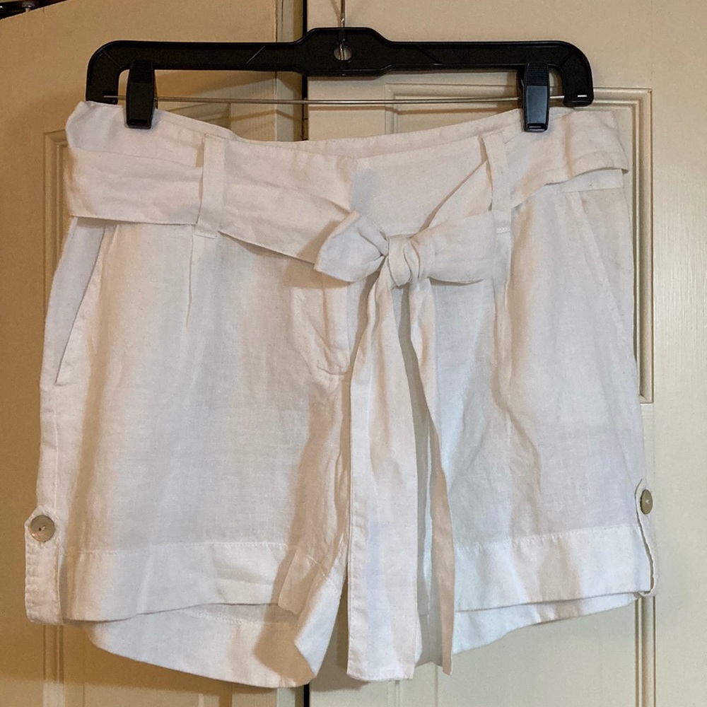 Karlie White Linen Shorts, S